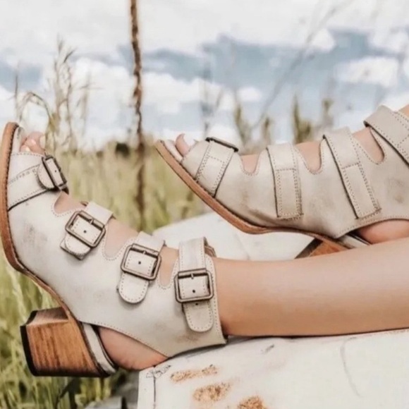 Freebird by Steven Quail sandals size 7 - Picture 2 of 12